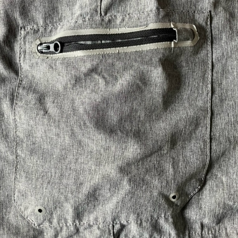 Tommy Bahama Island Active Performance Cargo Shorts - Picture 6 of 14